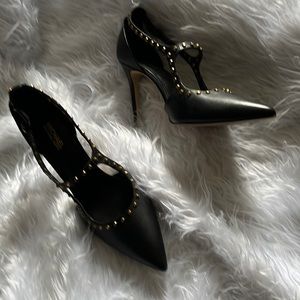 Michael Kor black heels with gold studs size 61/2 M